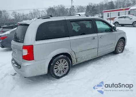 2011 Chrysler Town & Country Limited from USA, damaged, VIN 2A4RR6DG3BR609061